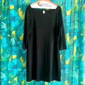 Classic Black Dress with Three-Quarter Sleeves